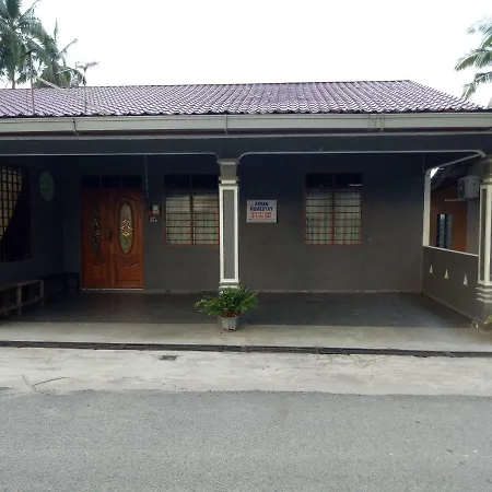 Aiman Homestay Marang Exterior photo